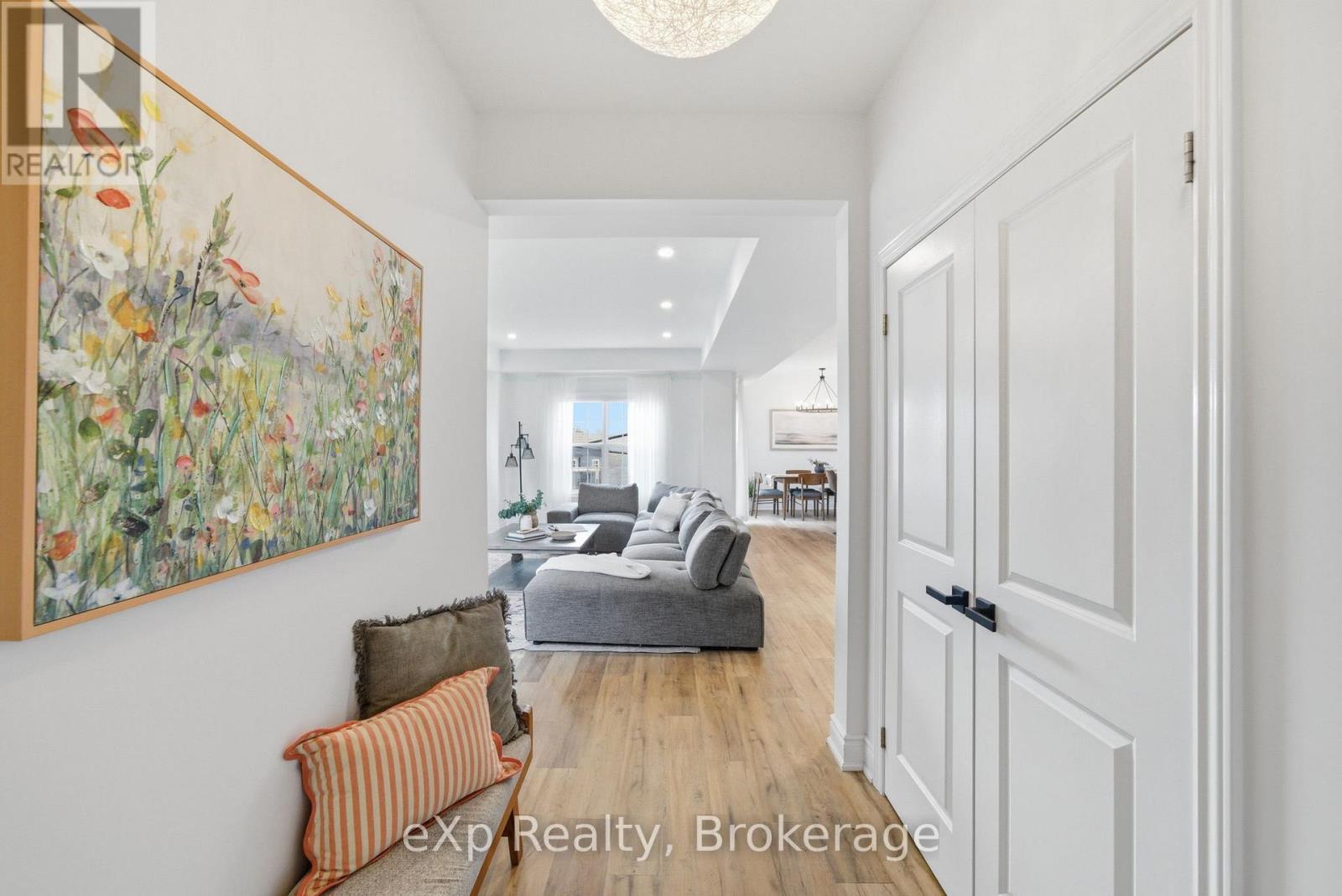 661 WILKINS GATE - 5