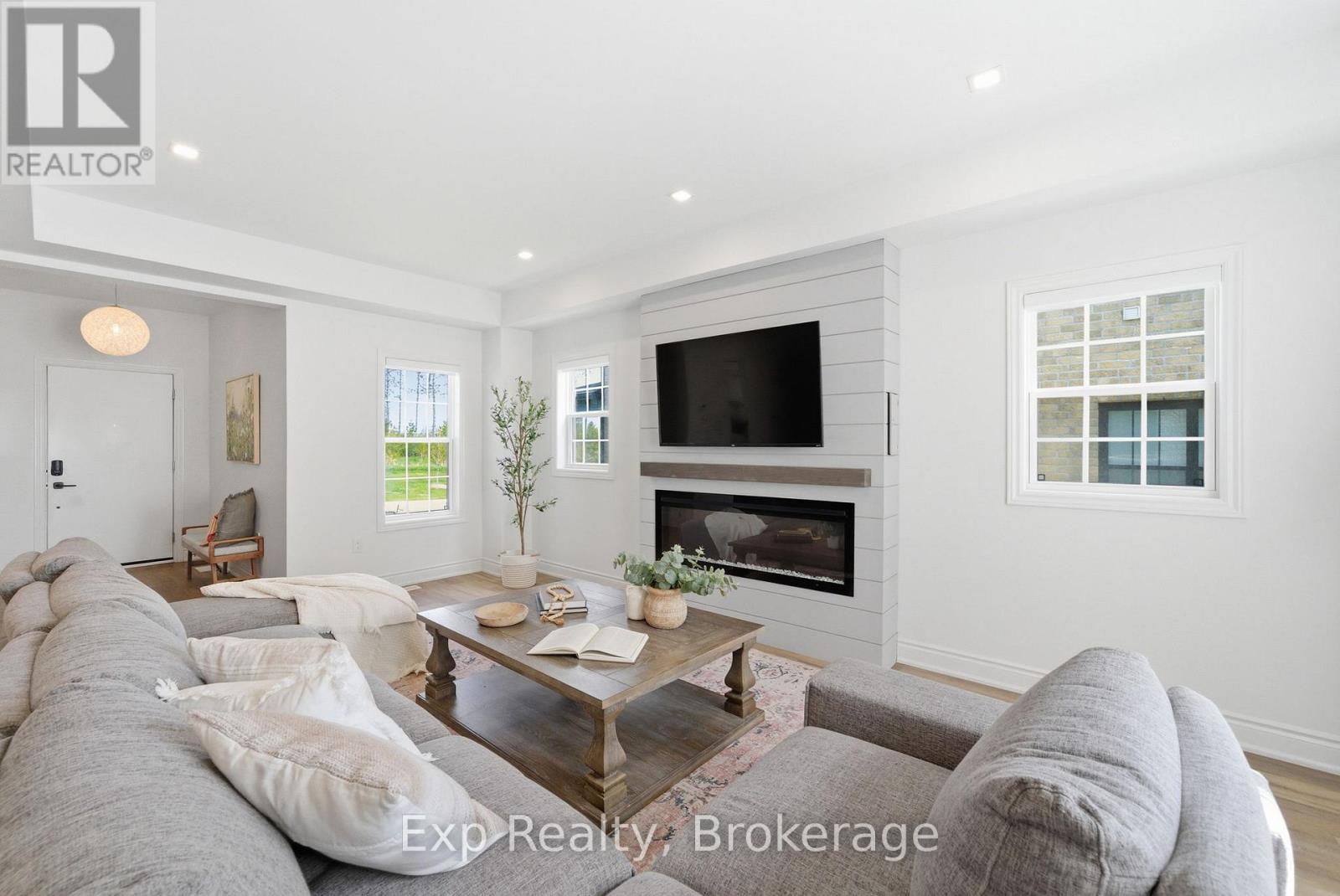 661 WILKINS GATE - 8