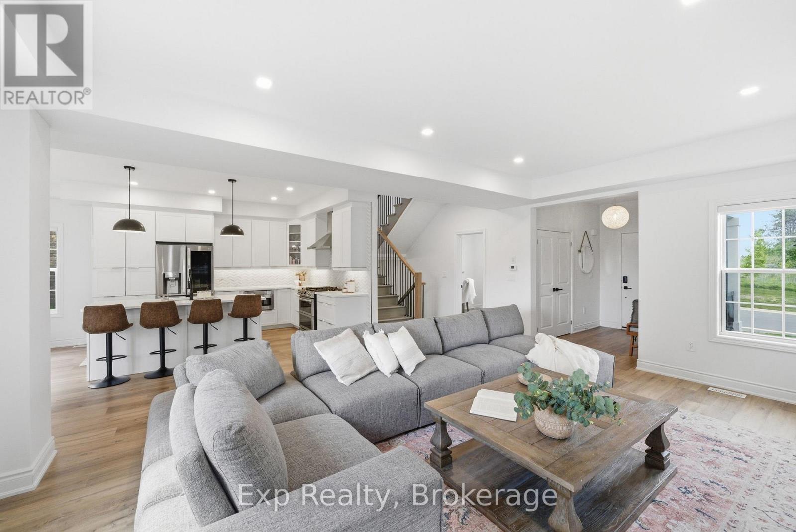 661 WILKINS GATE - 9