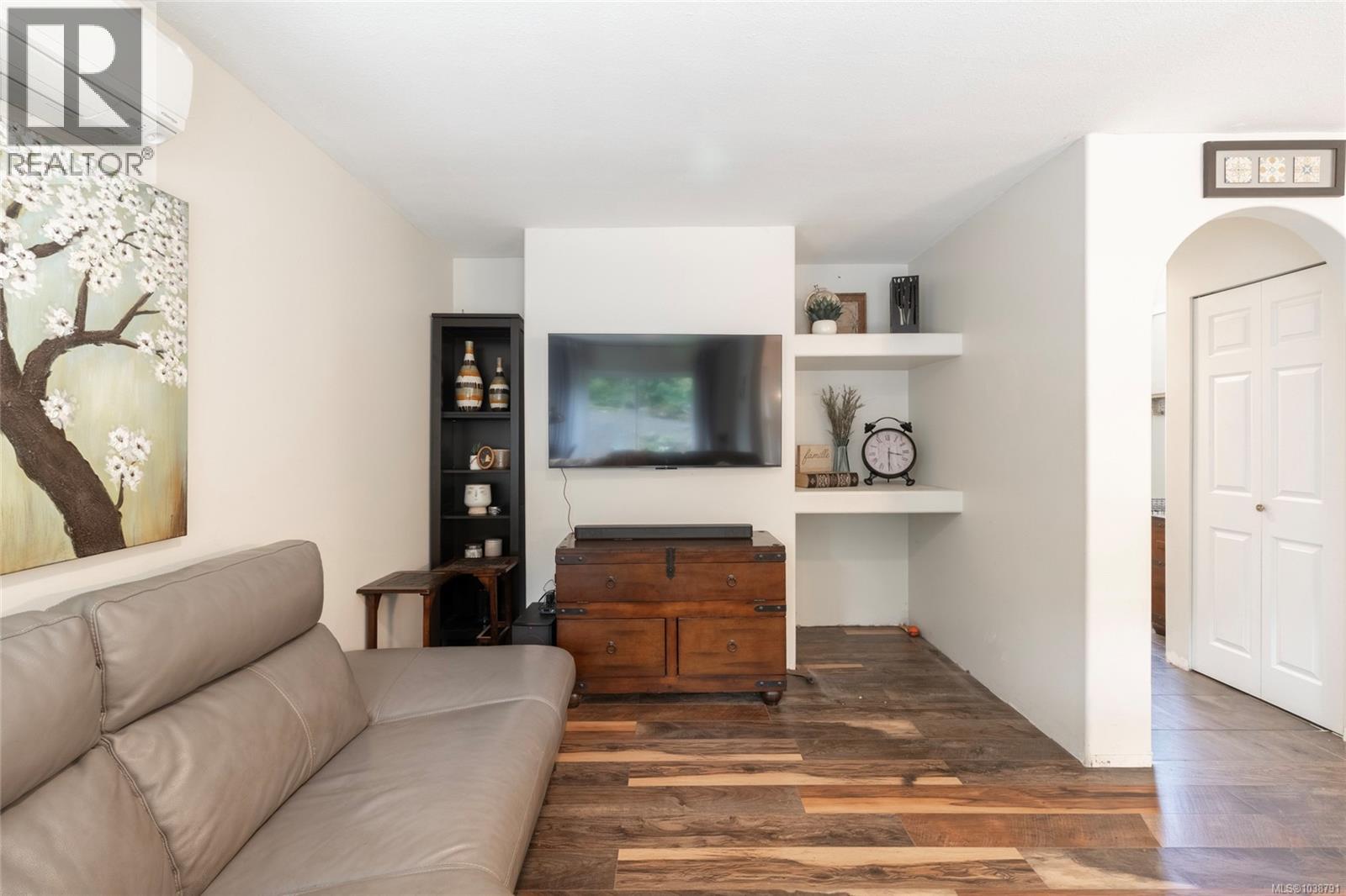 1108 Viewtop Rd, Duncan