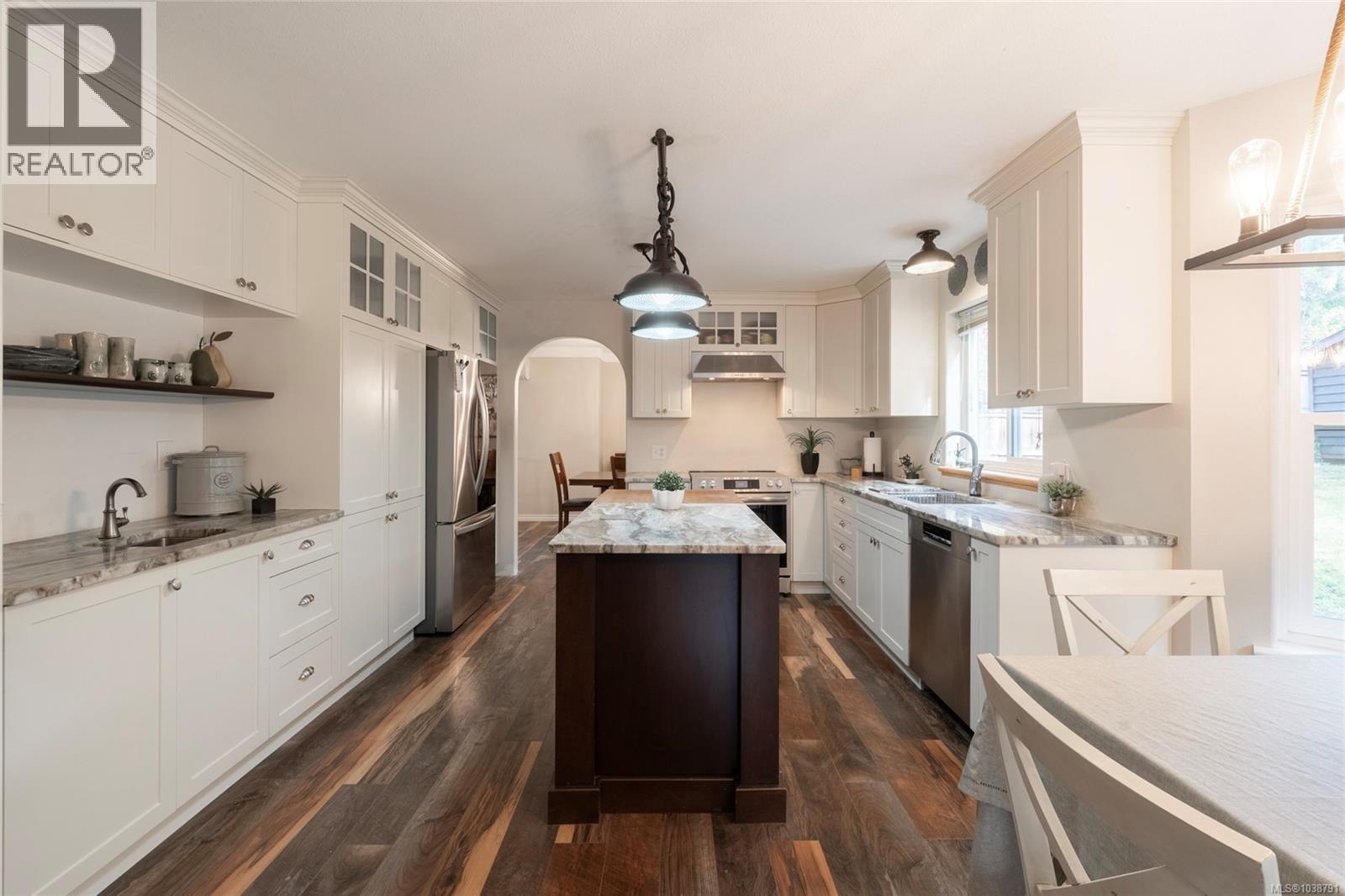 1108 Viewtop Rd - 3