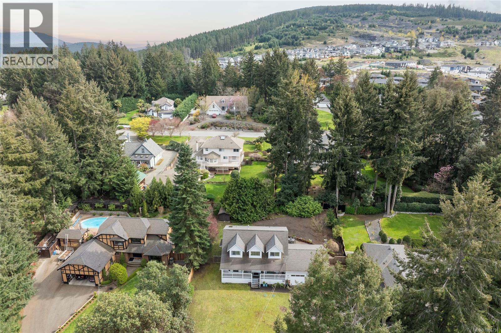 1108 Viewtop Rd - 34