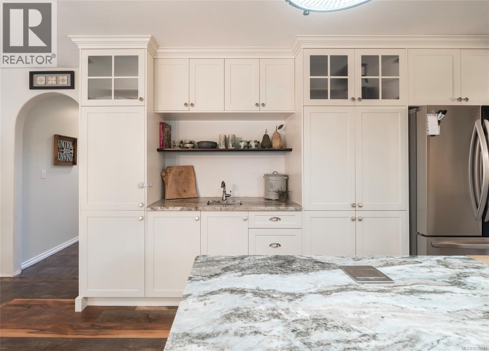 1108 Viewtop Rd - 8