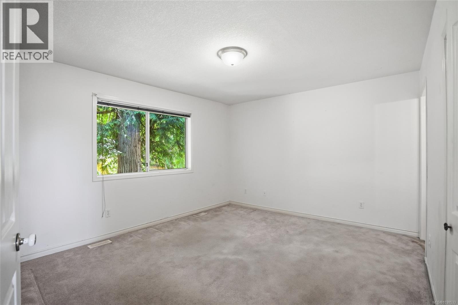 5684 Carrington Rd - 18