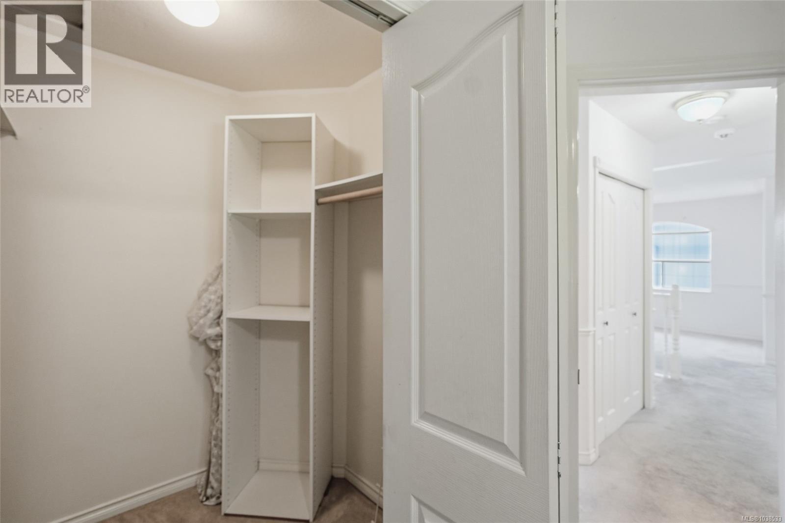 5684 Carrington Rd - 21
