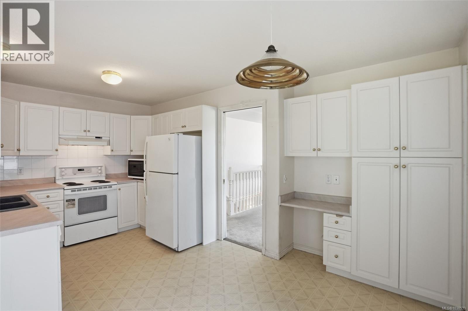 5684 Carrington Rd, Nanaimo