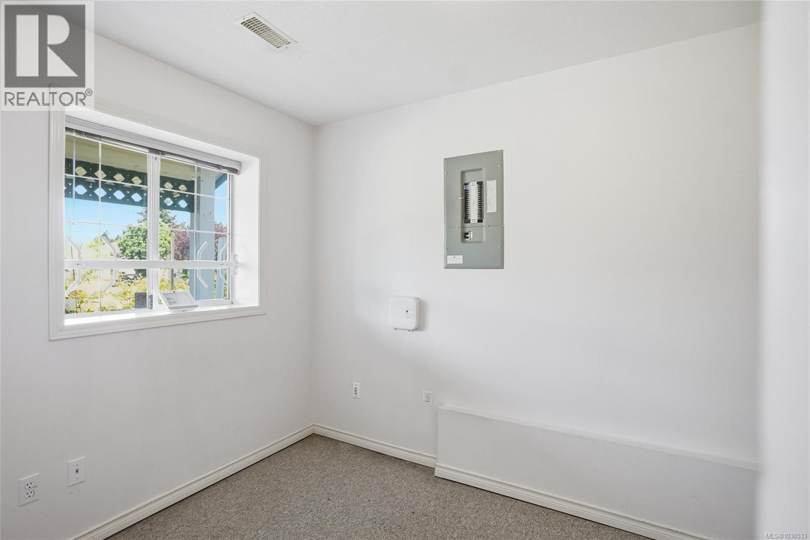 5684 Carrington Rd, Nanaimo
