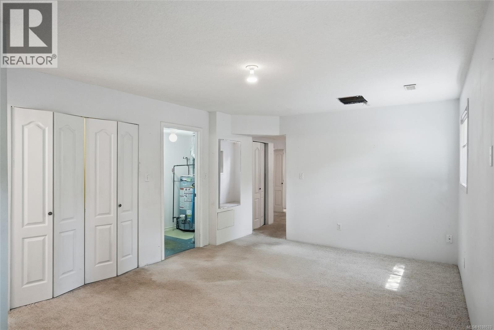 5684 Carrington Rd - 30