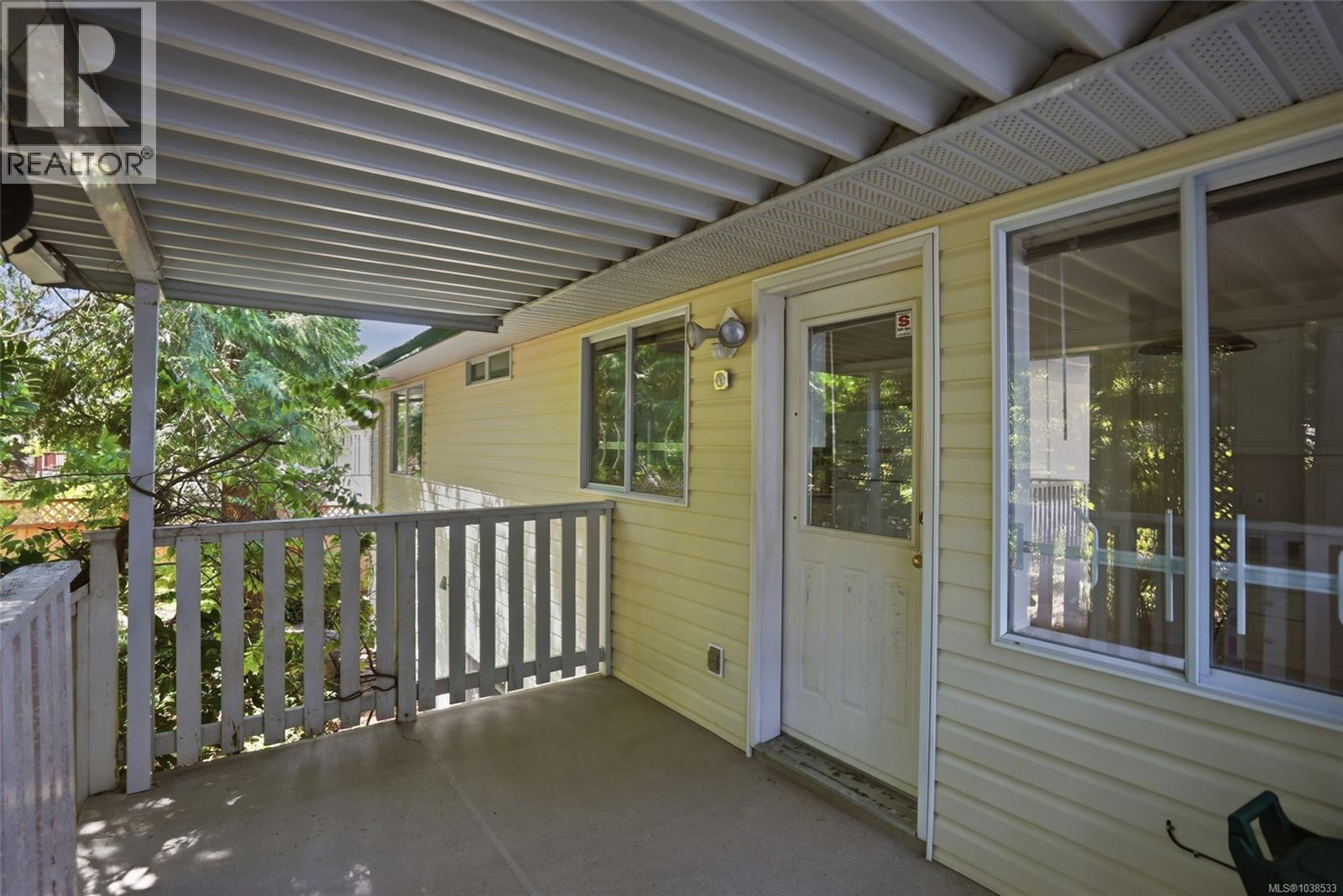 5684 Carrington Rd - 39