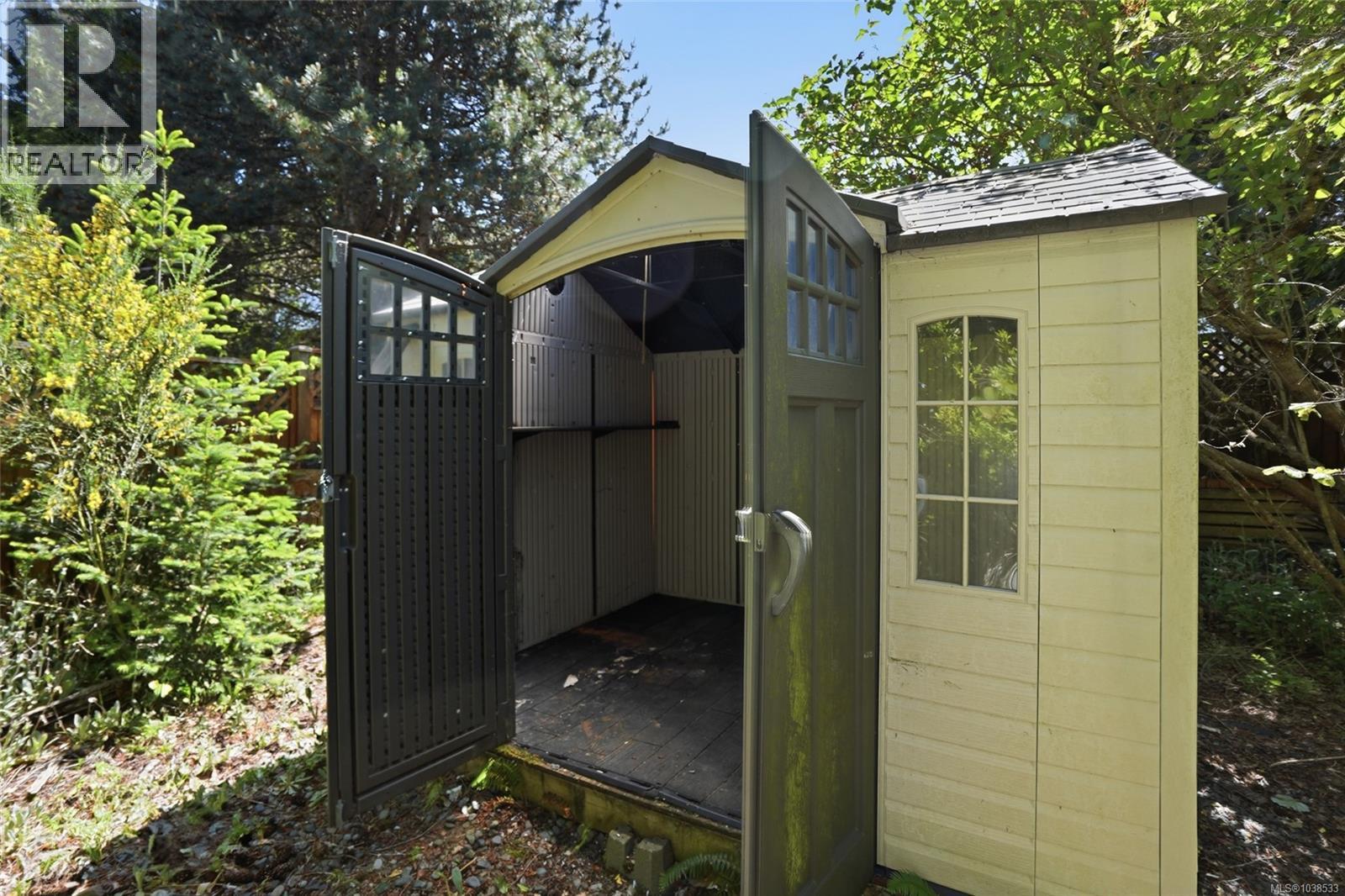 5684 Carrington Rd - 42