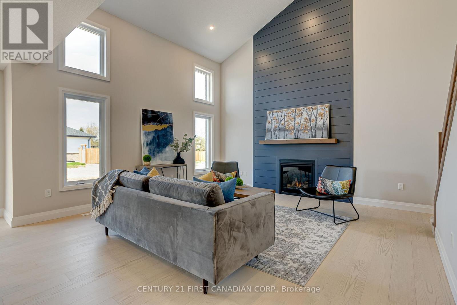 106 MAPLEDENE LANE - 13