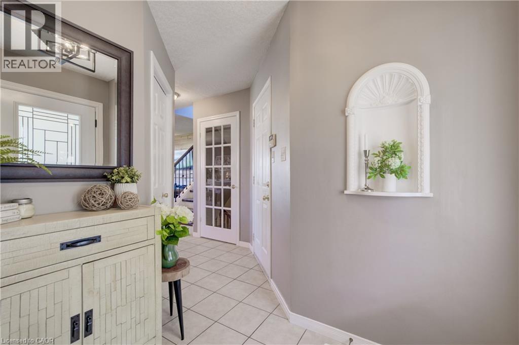 101 EDGEMERE Drive - 7