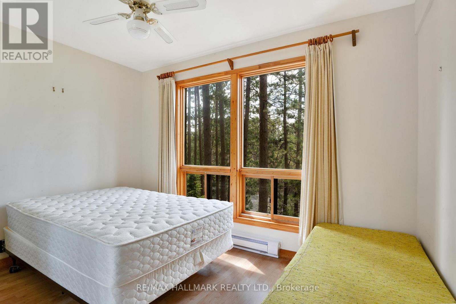 83 CHAPEL ROAD - 22