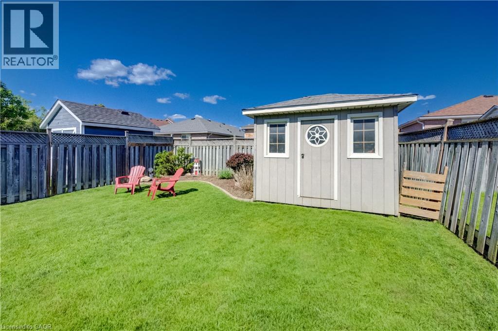 101 EDGEMERE Drive - 44