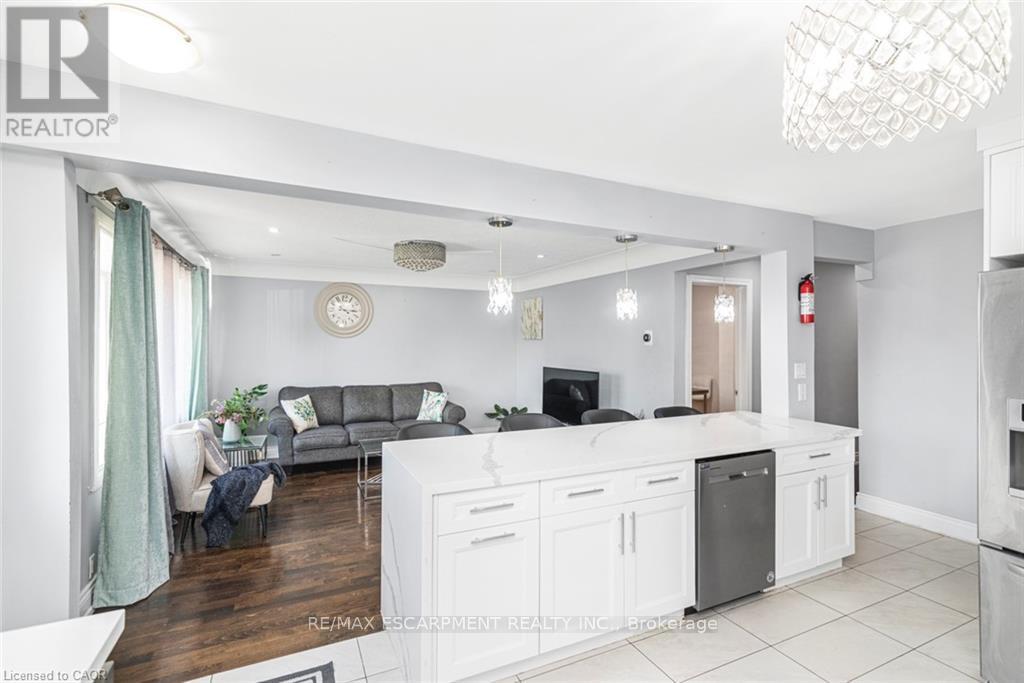 33 ALDERNEY AVENUE - 11