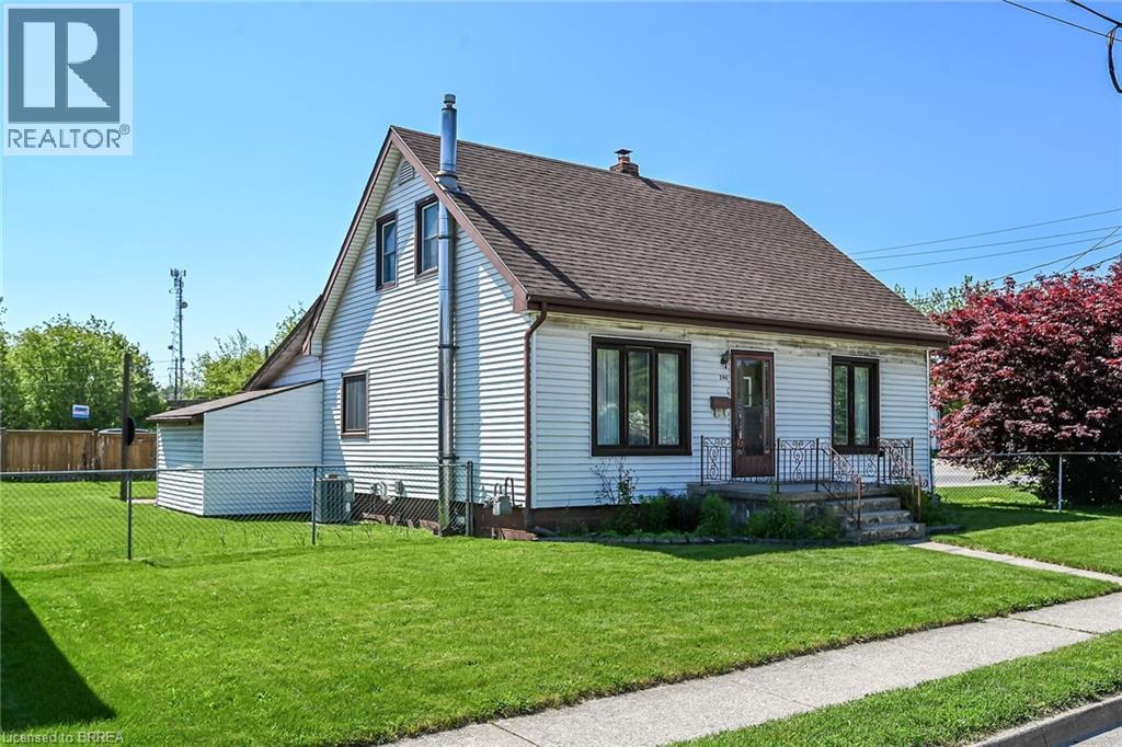 396 BROCK Street - 34