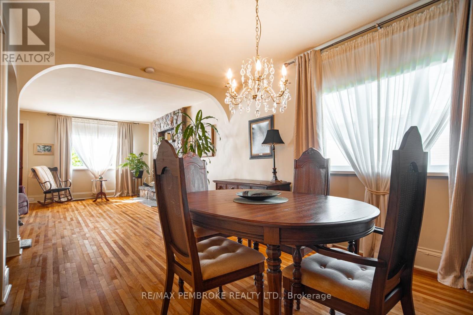 554 EGANVILLE ROAD - 11