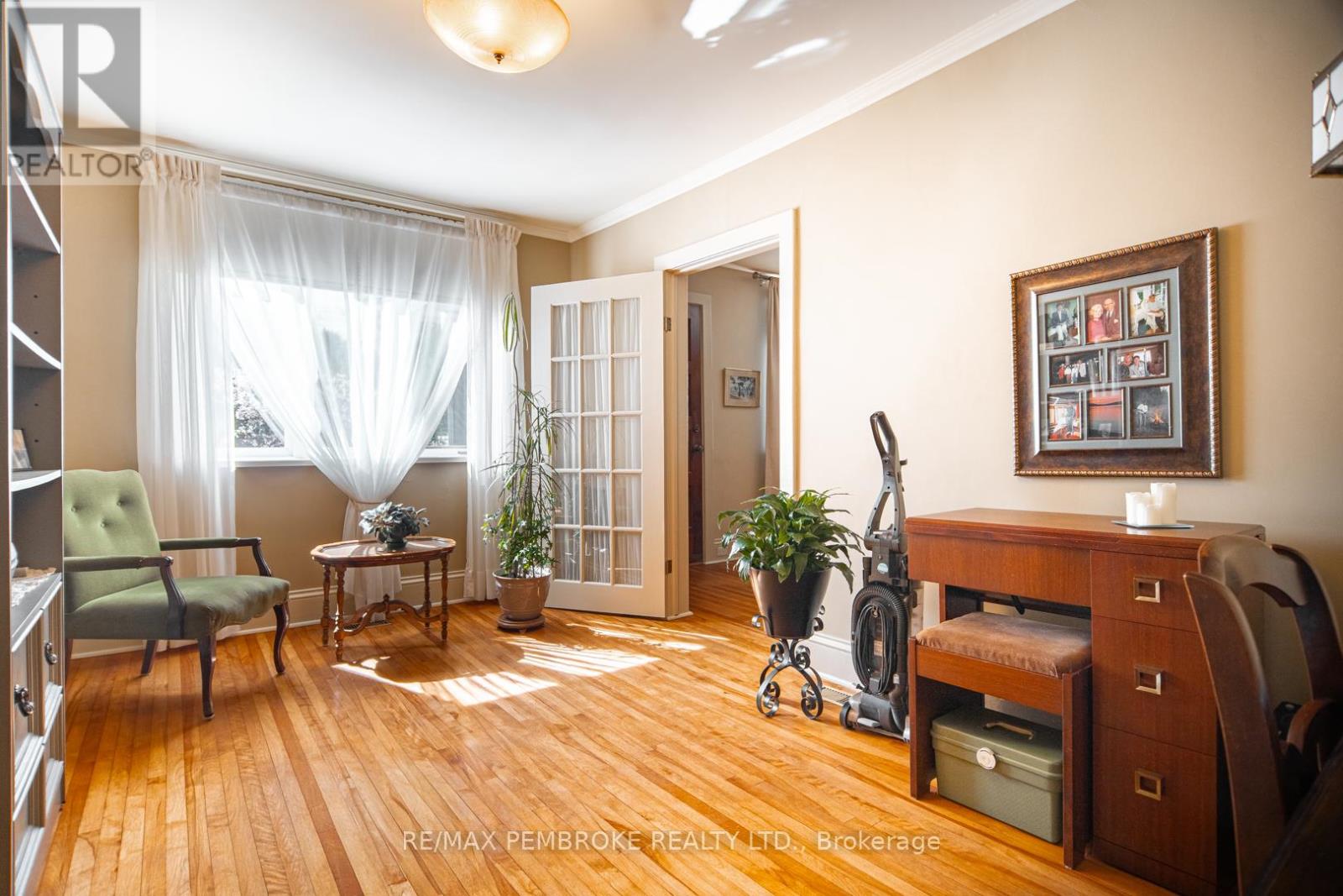 554 EGANVILLE ROAD - 18