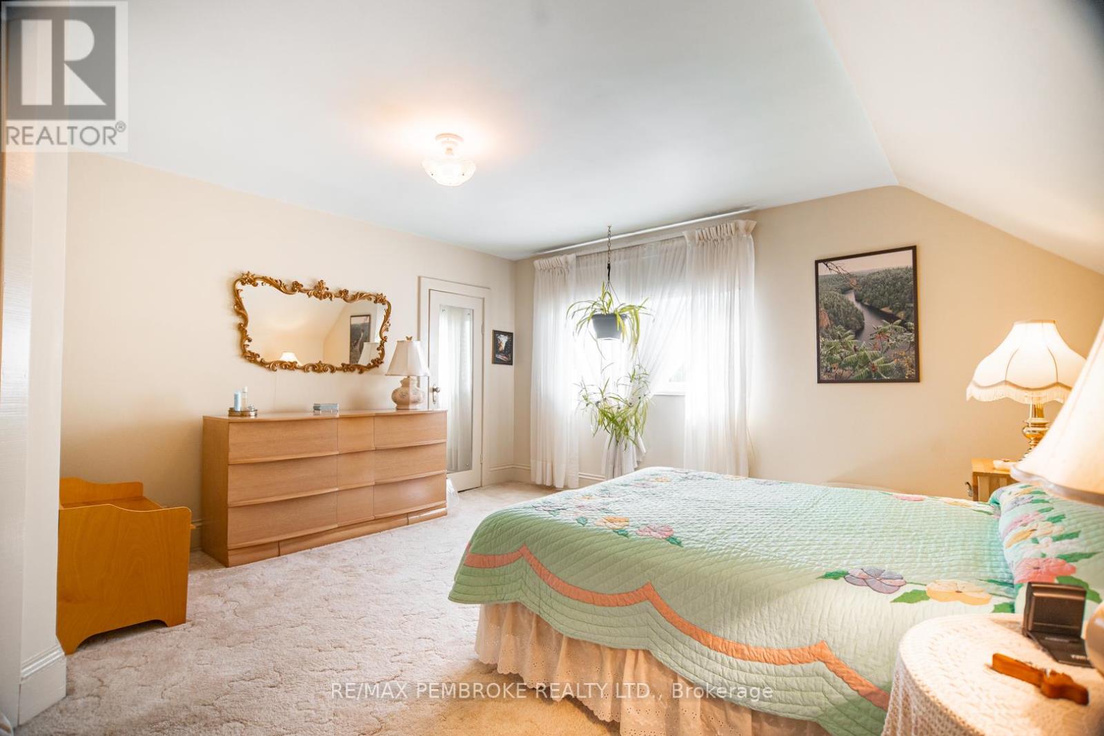 554 EGANVILLE ROAD - 22