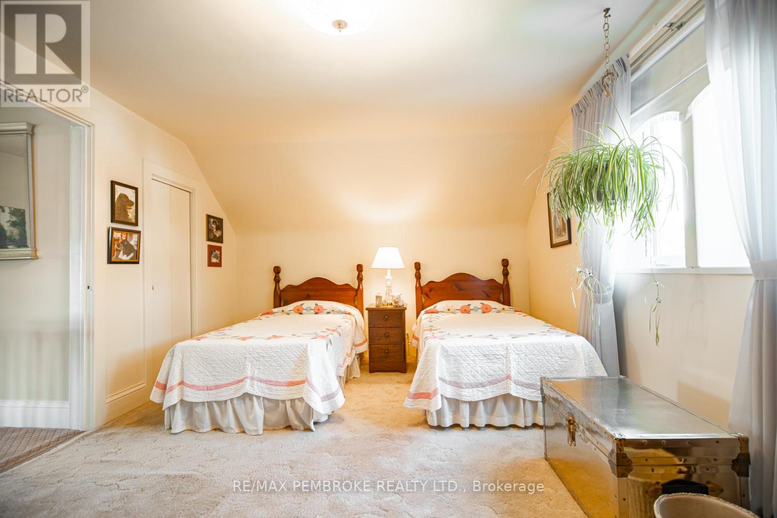 554 EGANVILLE ROAD - 24