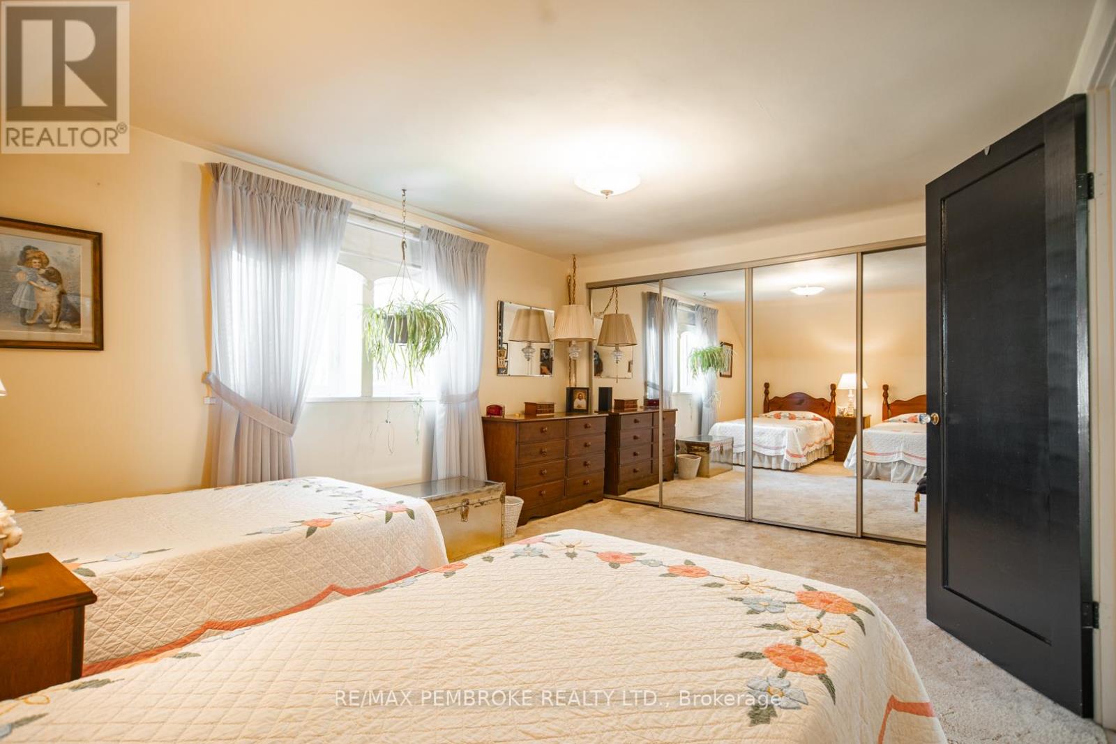 554 EGANVILLE ROAD - 26
