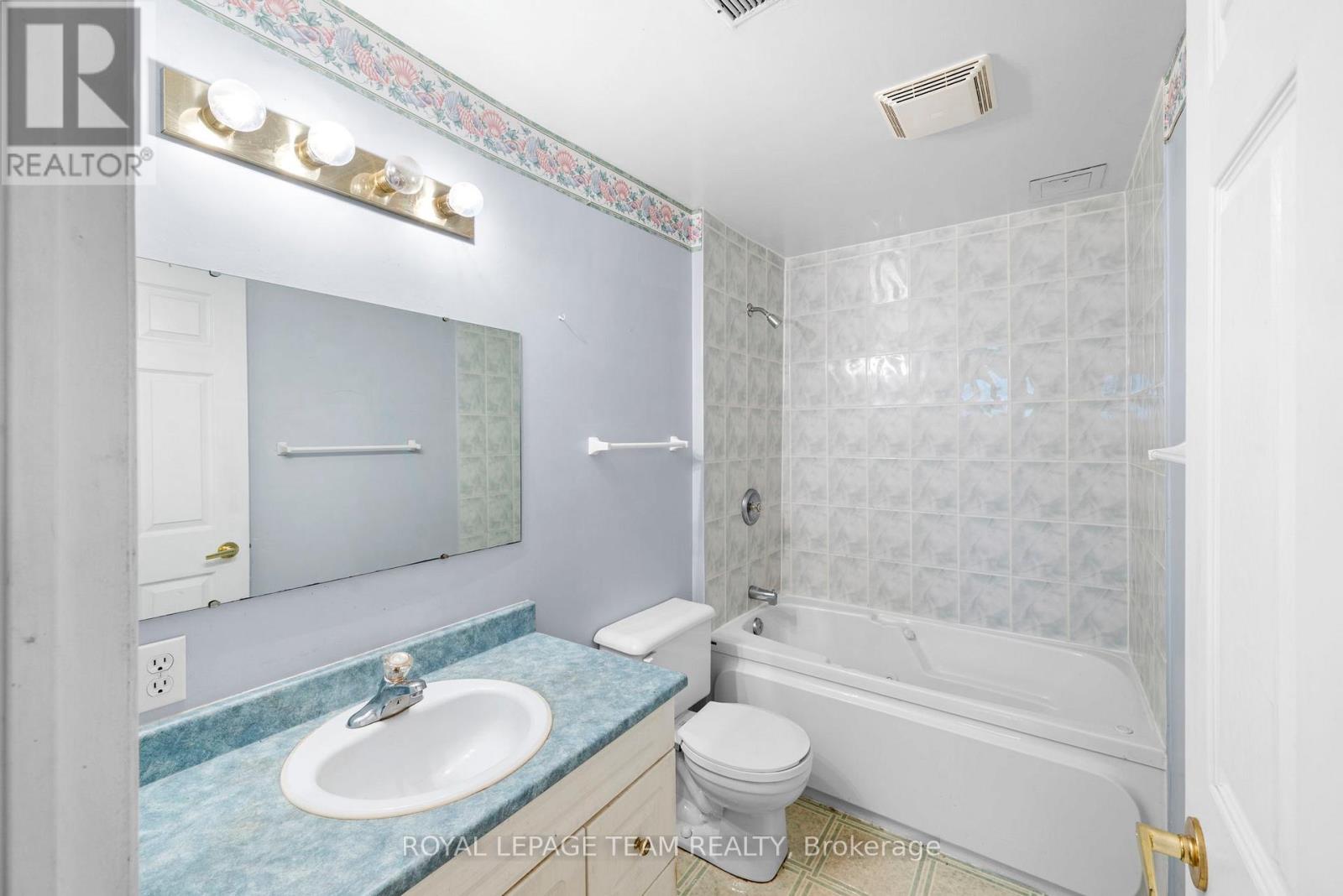 41 BILLINGHAM CRESCENT - 37