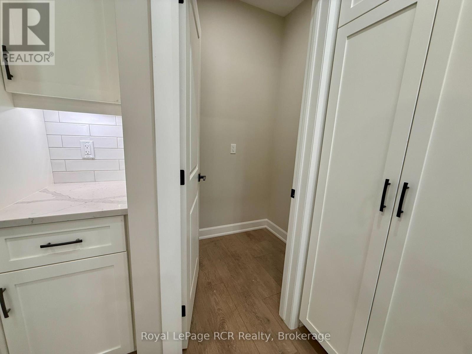 86 GRIFFITH STREET - 13