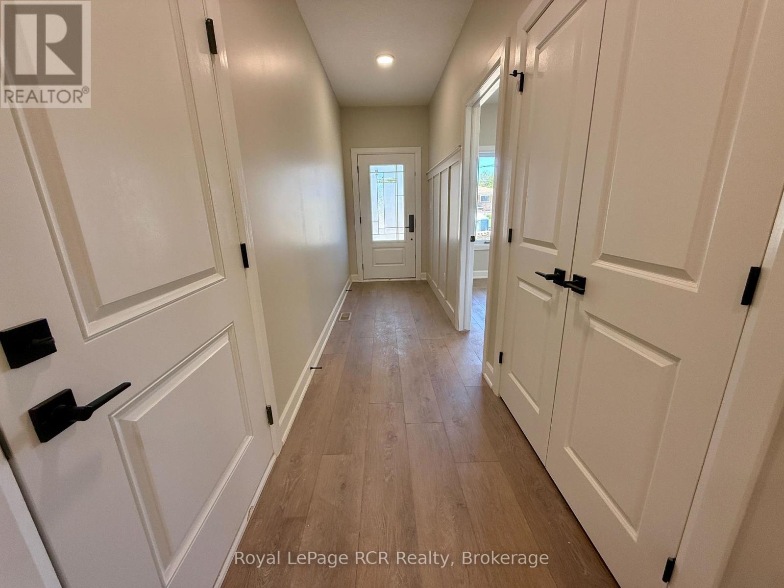 86 GRIFFITH STREET - 2