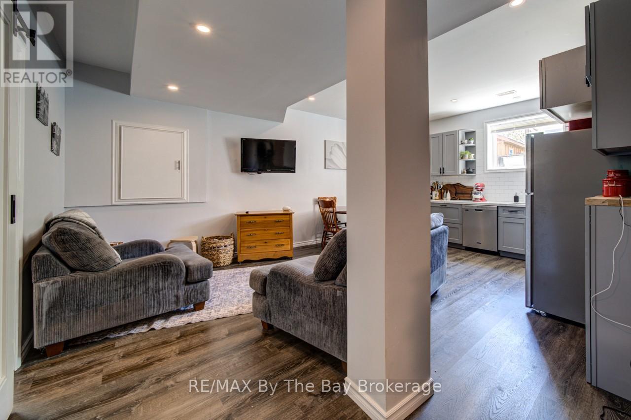 100 ALLEGRA DRIVE - 34