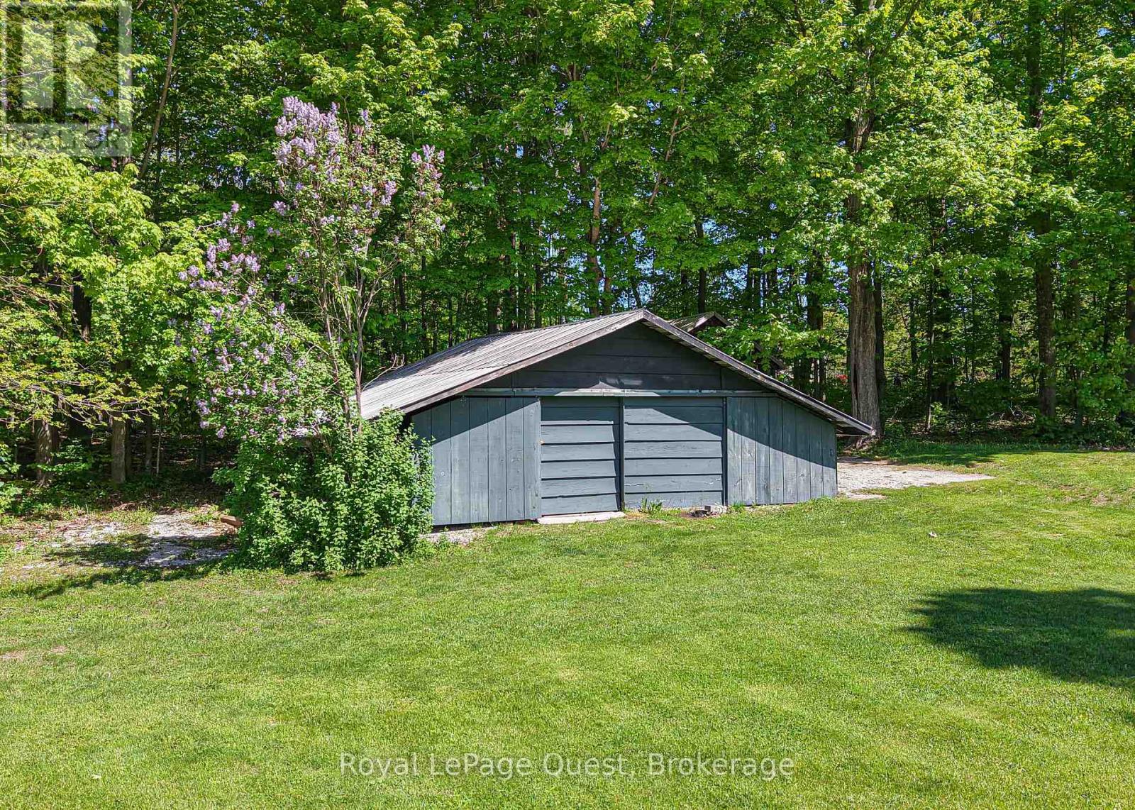 34 MILL POND SIDE ROAD - 35