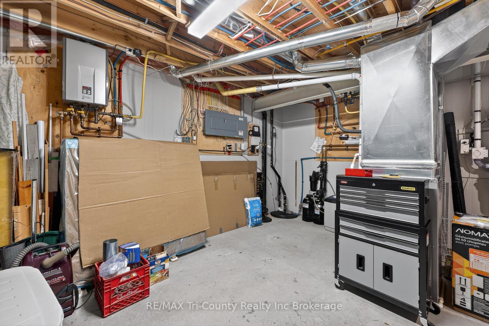 31 MORNING GLORY DRIVE - 42