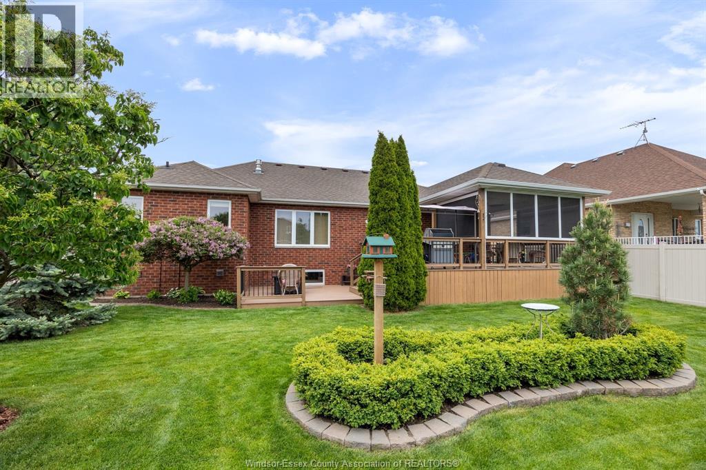 26 MARSHWOODS BOULEVARD - 30