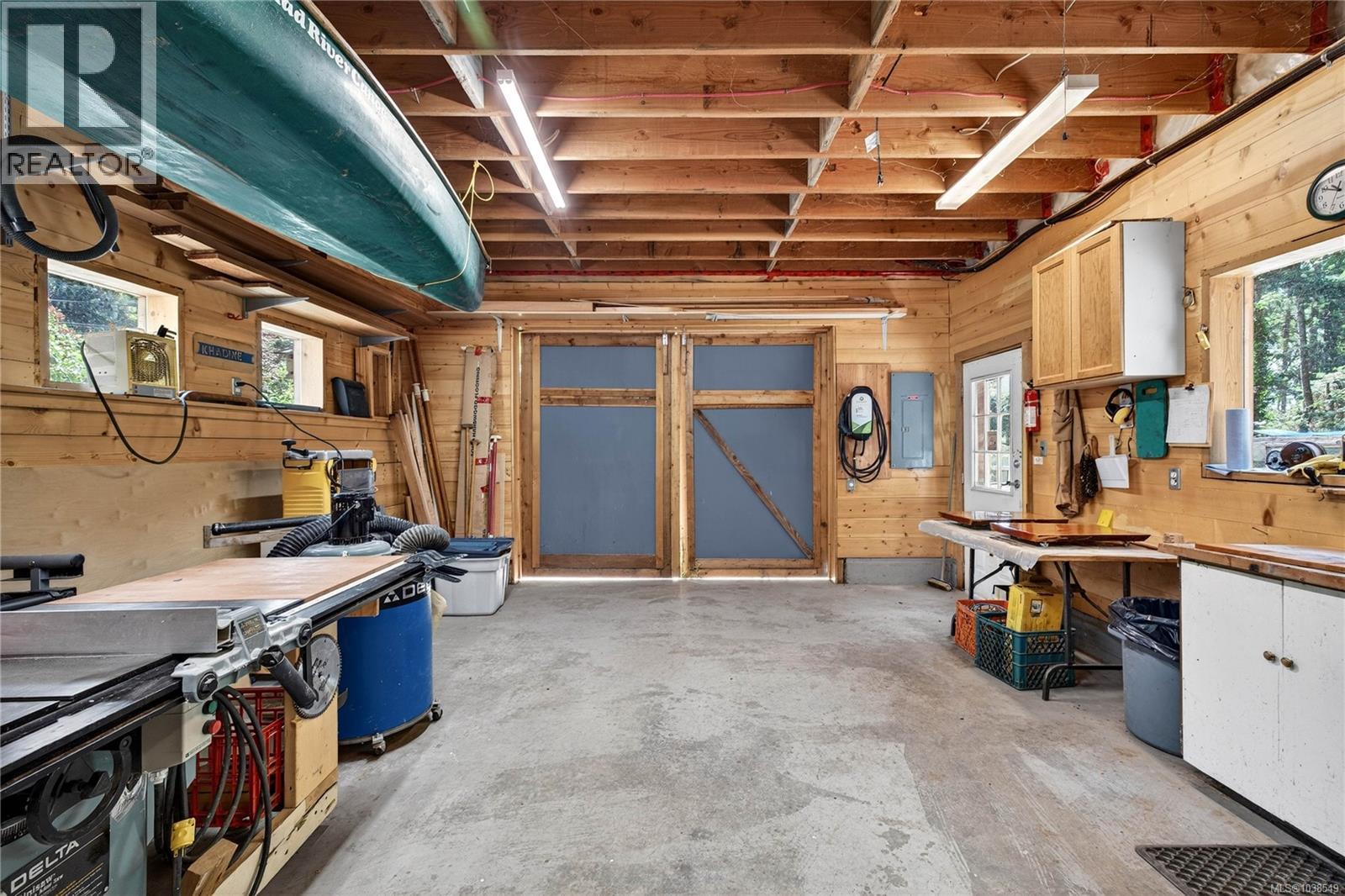 654 Vesuvius Bay Rd - 44