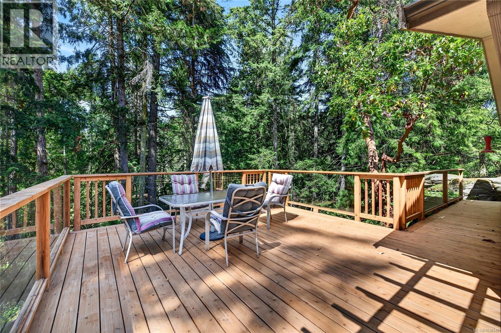 654 Vesuvius Bay Rd - 46