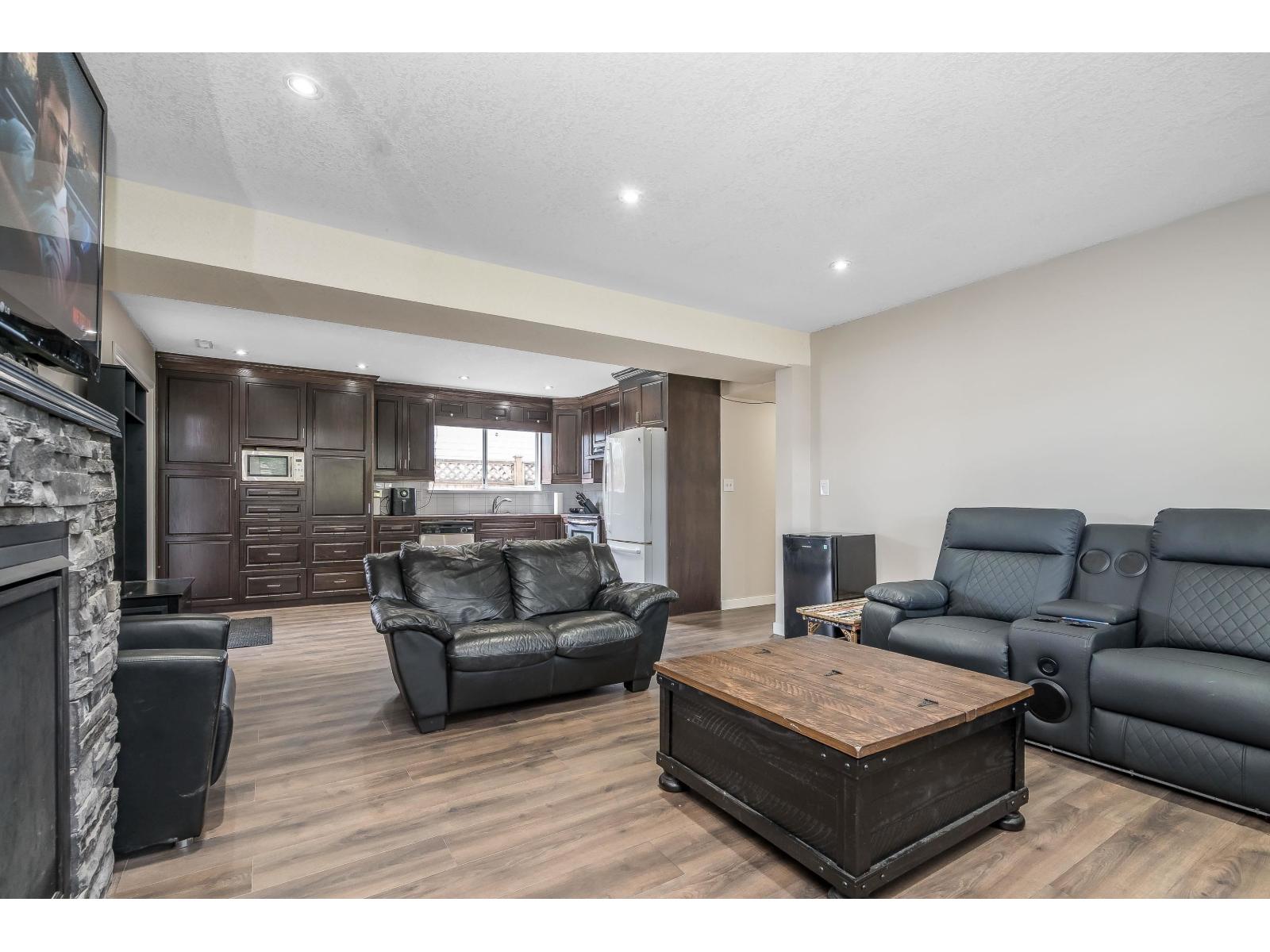 19628 65B PLACE, Langley