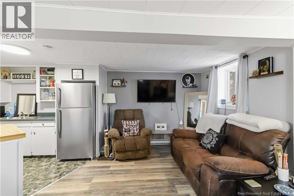 132 Golf Club Road - 10