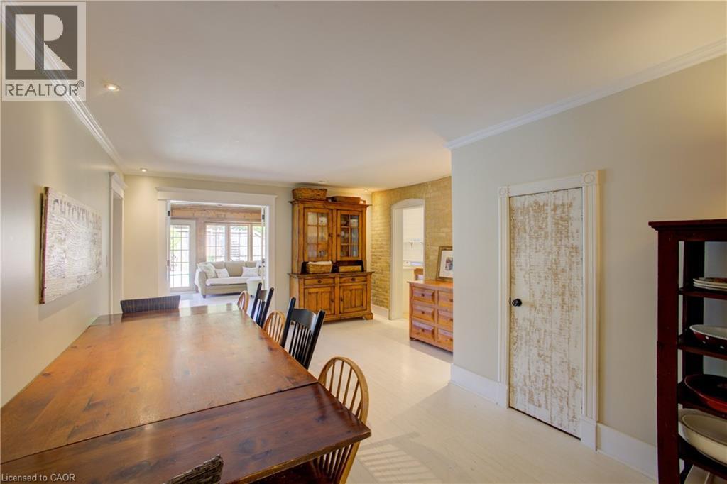 392114 GREY RD 109 - 23