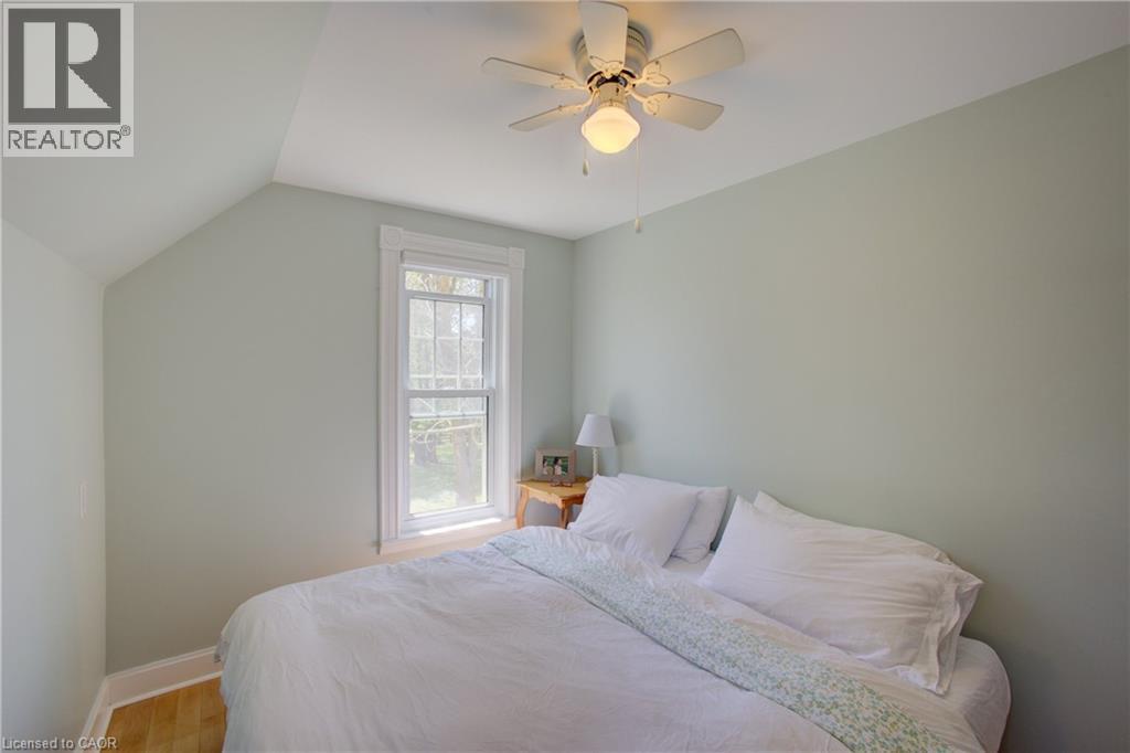 392114 GREY RD 109 - 38