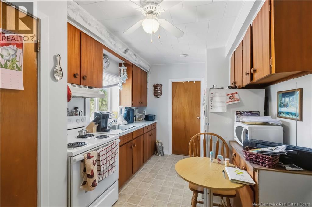 132 Golf Club Road - 26
