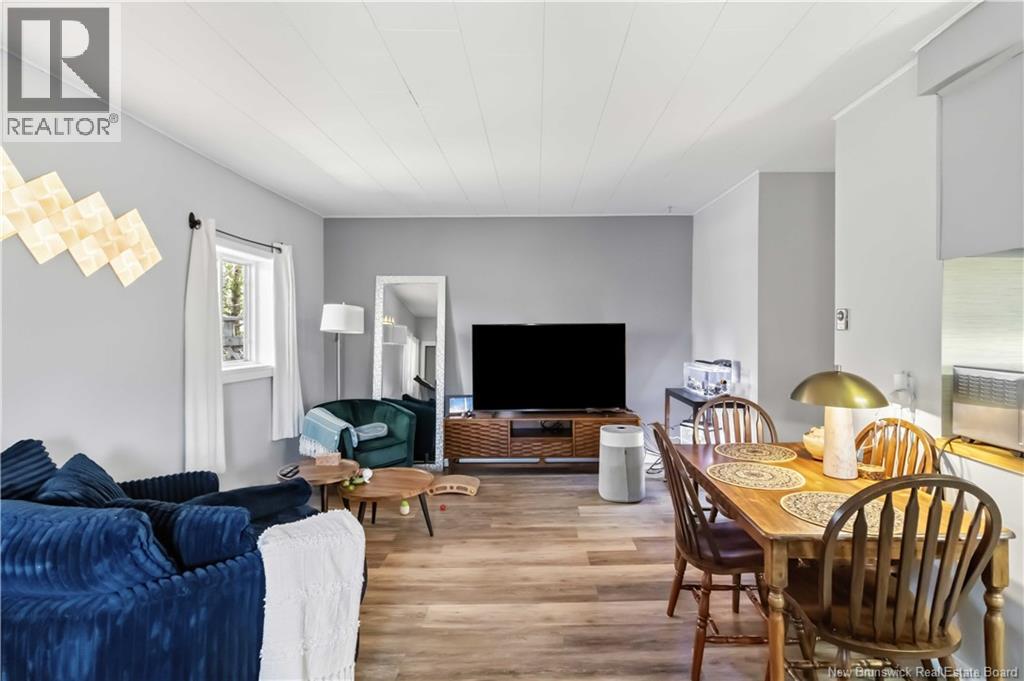 132 Golf Club Road - 16