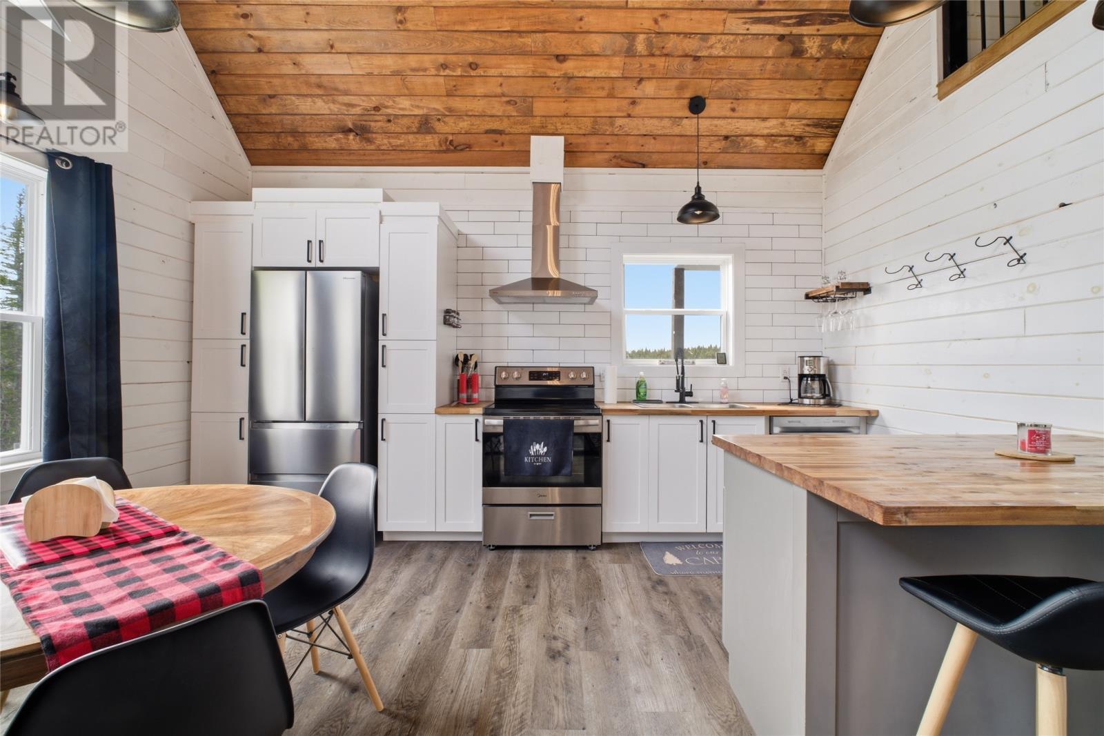 41 Whalen's Pond Road - 12