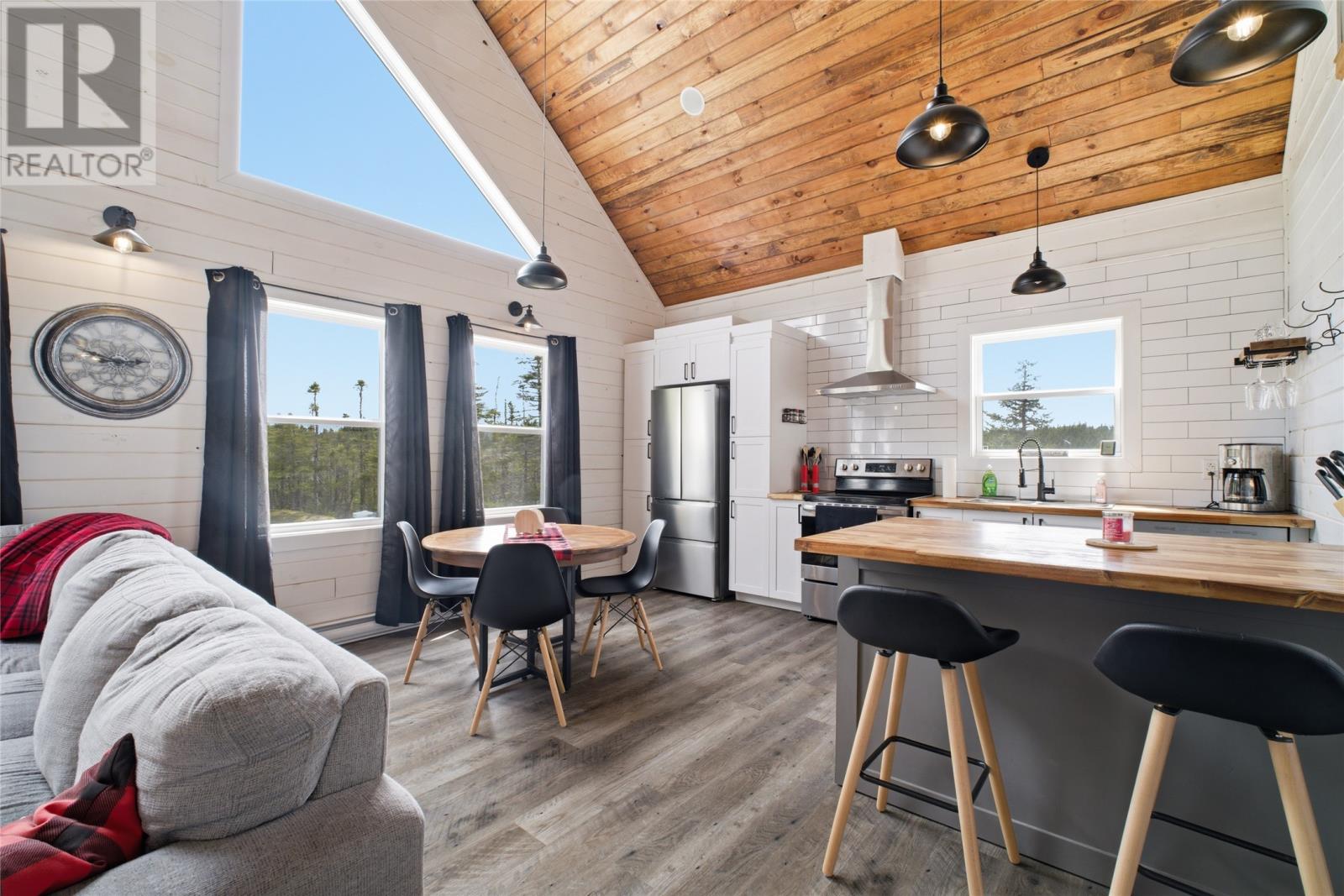 41 Whalen's Pond Road - 8