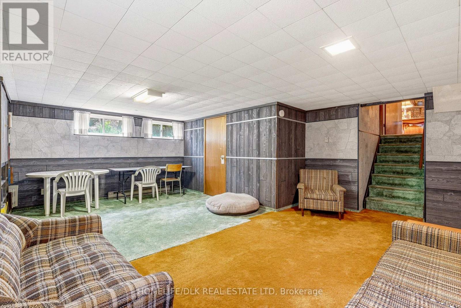 24 CEDAR STREET - 23
