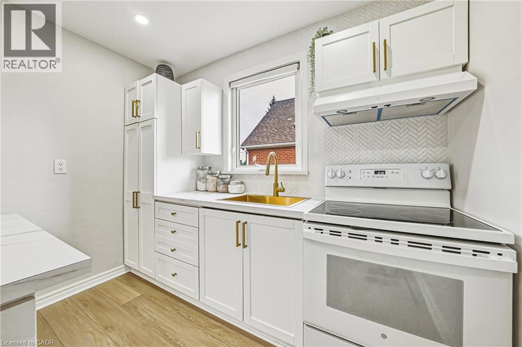 280 MONTROSE Avenue - 10