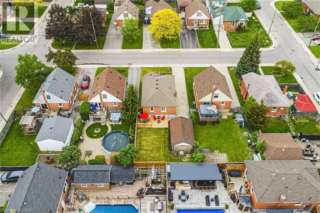 280 MONTROSE Avenue - 32