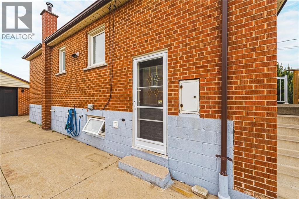 280 MONTROSE Avenue - 29