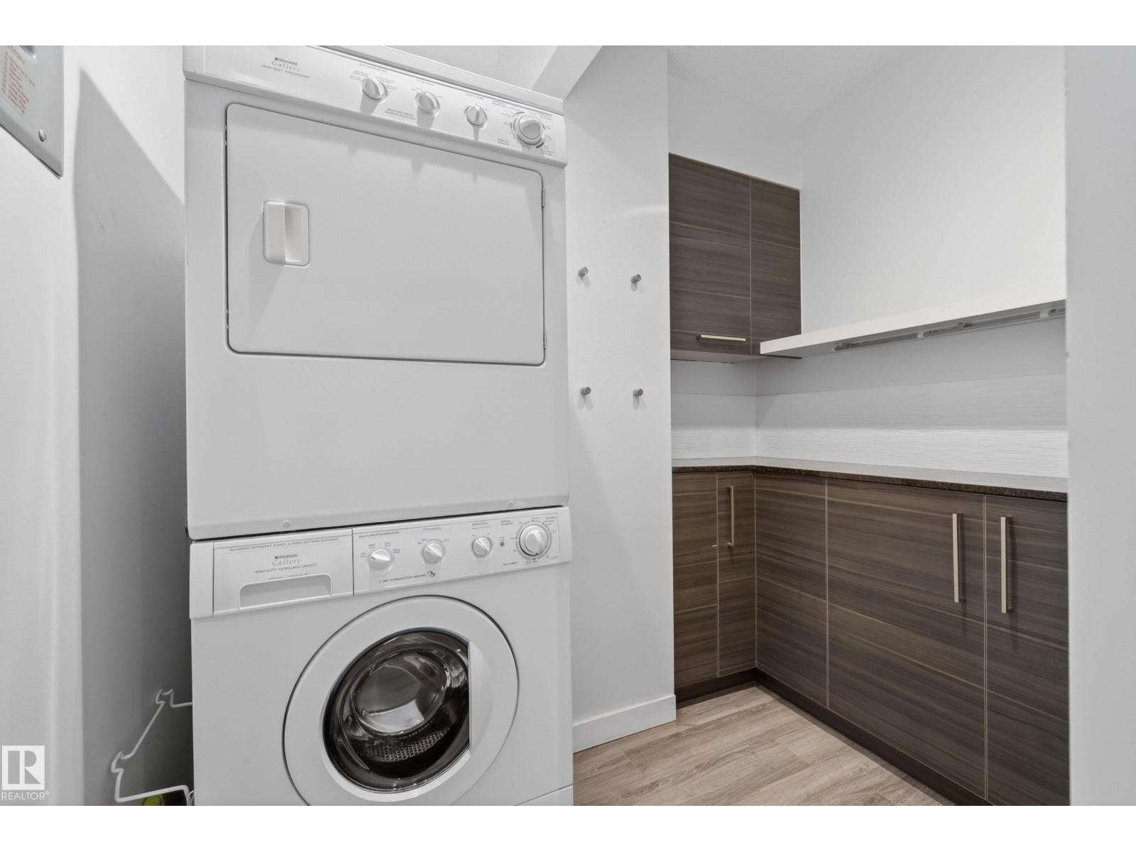 #302 10148 118 ST NW - 25