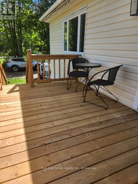 56 HORSESHOE LANE - 18
