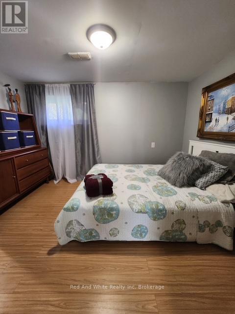 56 HORSESHOE LANE - 25