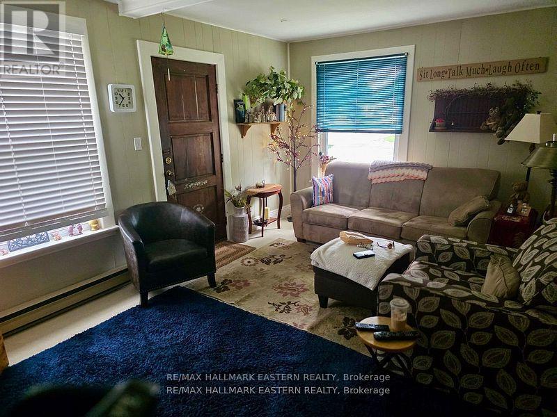 822 ST. MARY'S STREET - 10